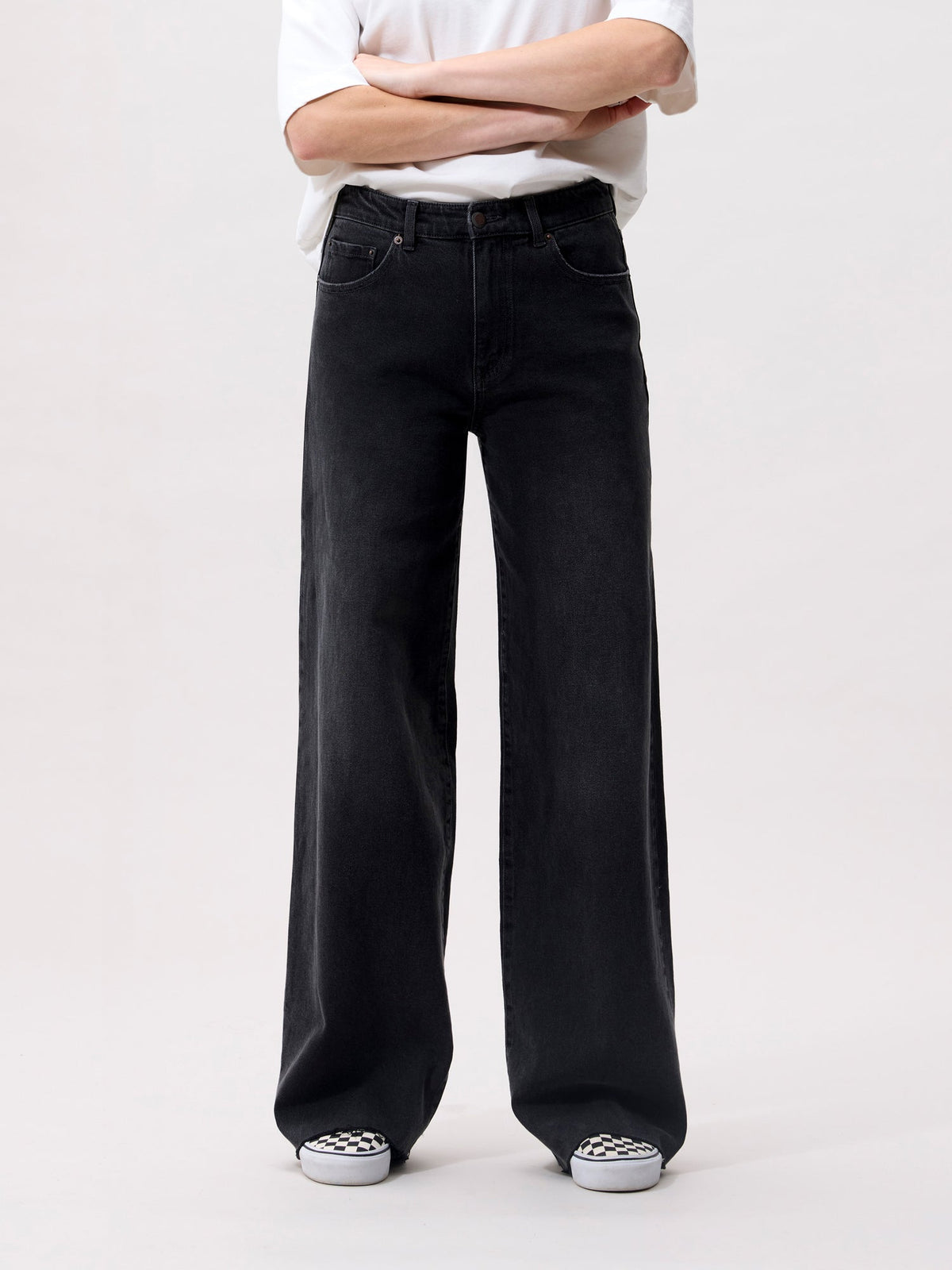 Catwalk Junkie Loose Fit Jeans Washed Black