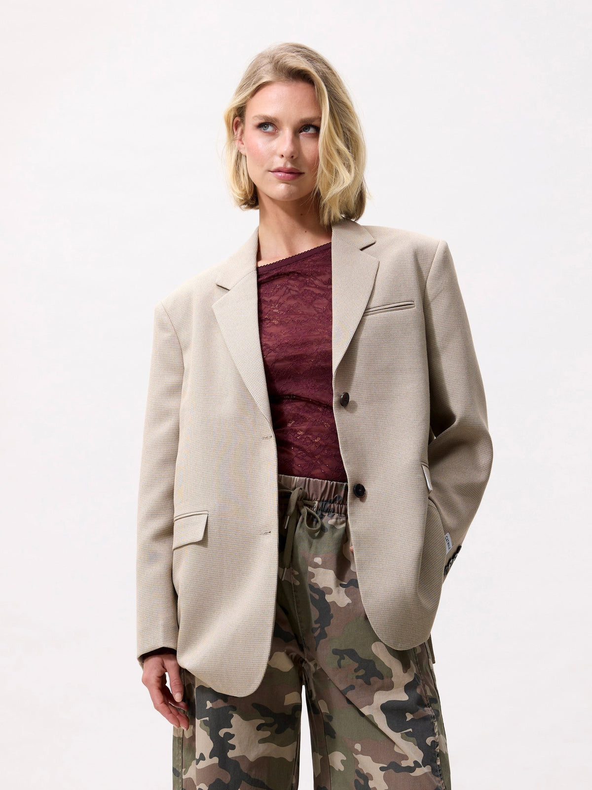 Oversized Check Blazer Coffee Bean