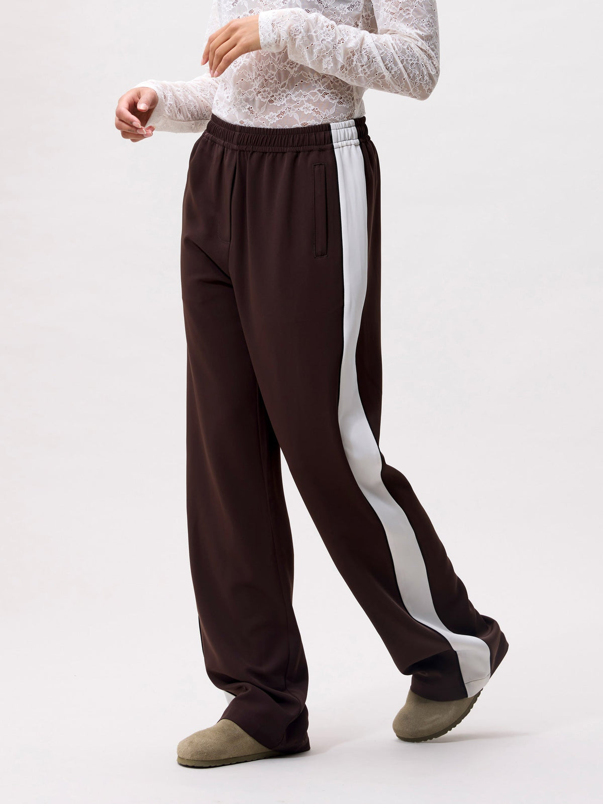 Tracksuit Trousers with Piping Coffee Bean