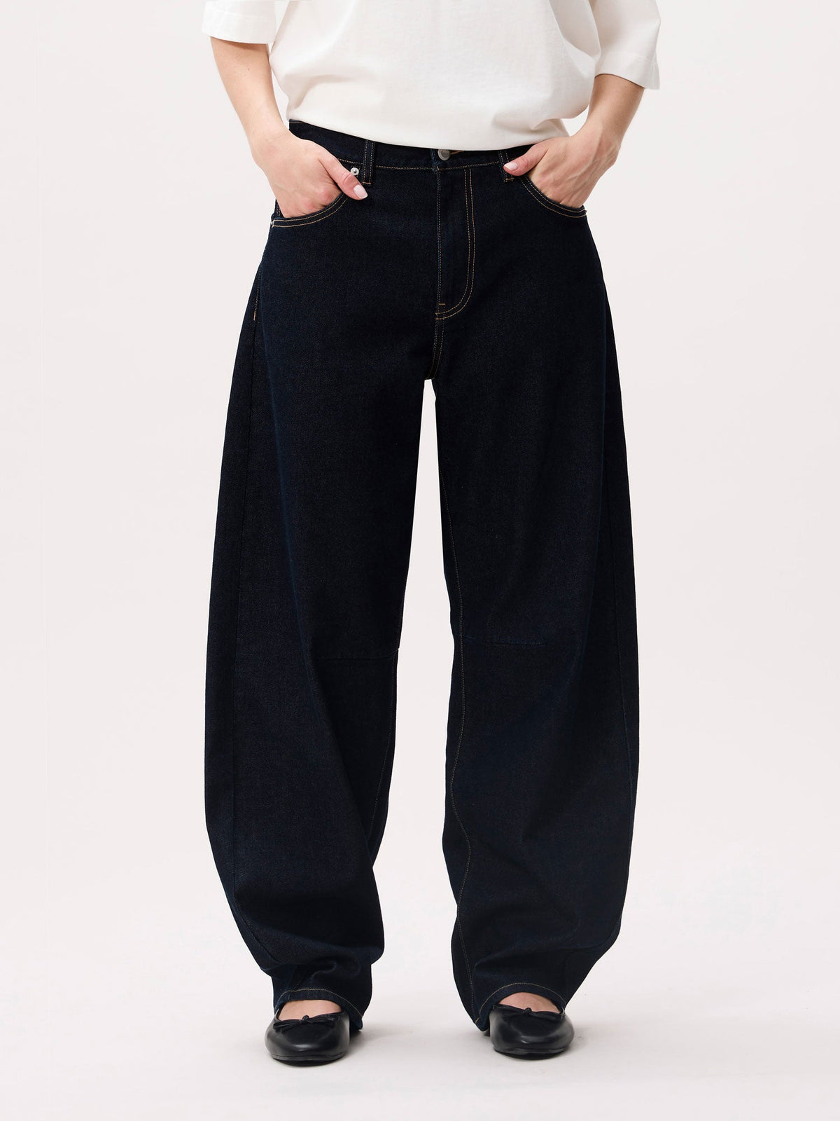 Catwalk Junkie Bold barrel fit jeans Dark Blue